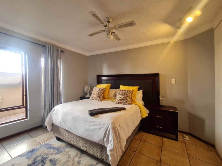 To Let 4 Bedroom Property for Rent in Eagles Landing North West